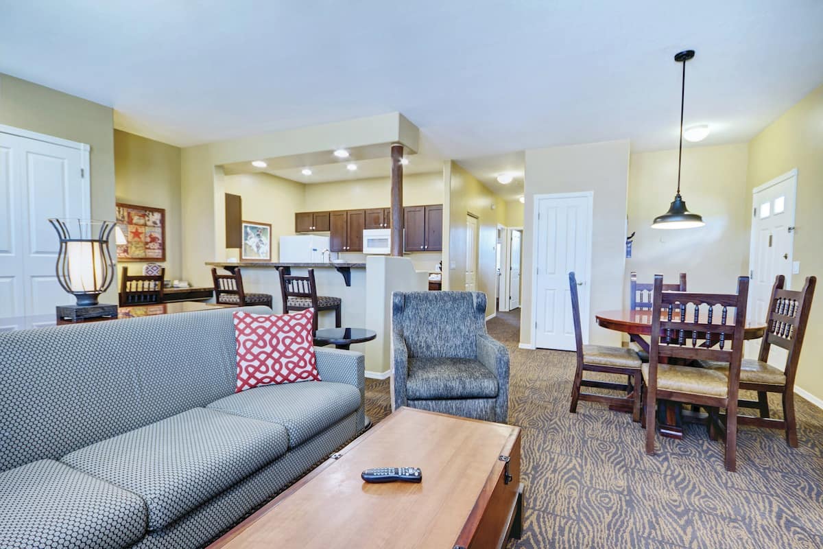 Condo, 2 Bedrooms, Kitchen | Living room | LED TV, fireplace, DVD player, pay movies