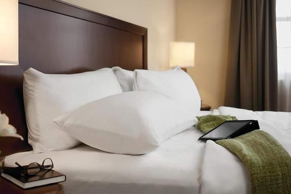Premium bedding, pillowtop beds, in-room safe, desk
