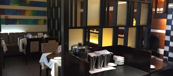 Hotel Caspia Pro Greater Noida