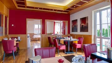 Daily buffet breakfast (EUR 14.50 per person)