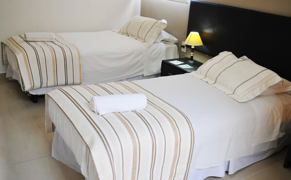 Room - Viewport Montevideo (Montevideo)