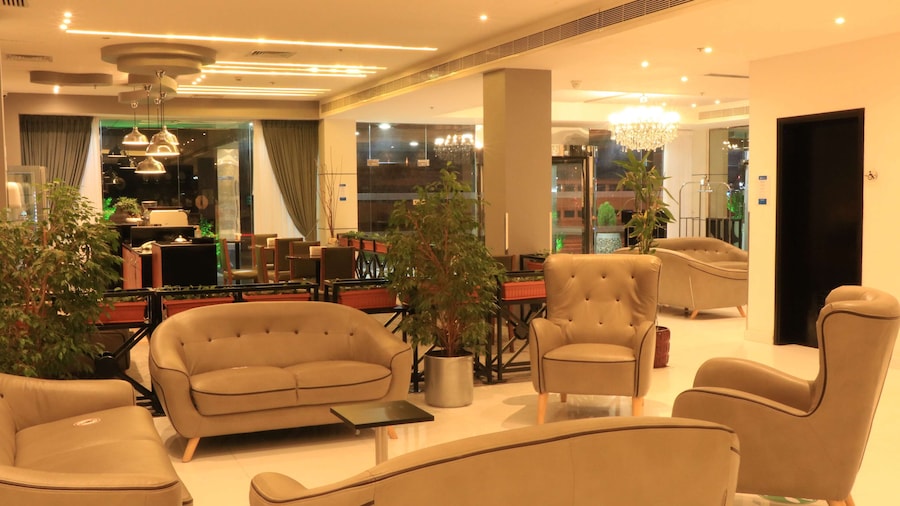 Best Western Premier Muscat