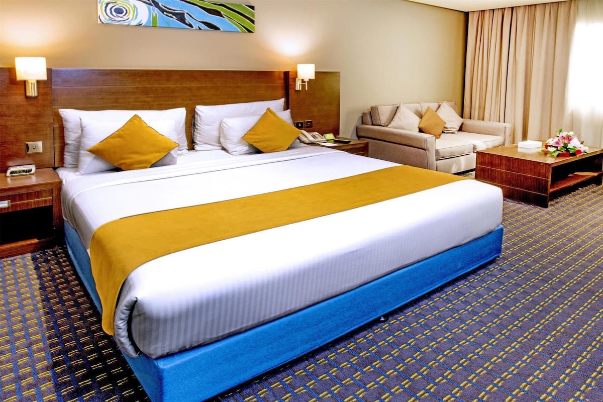 Egyptian cotton sheets, pillowtop beds, minibar, in-room safe