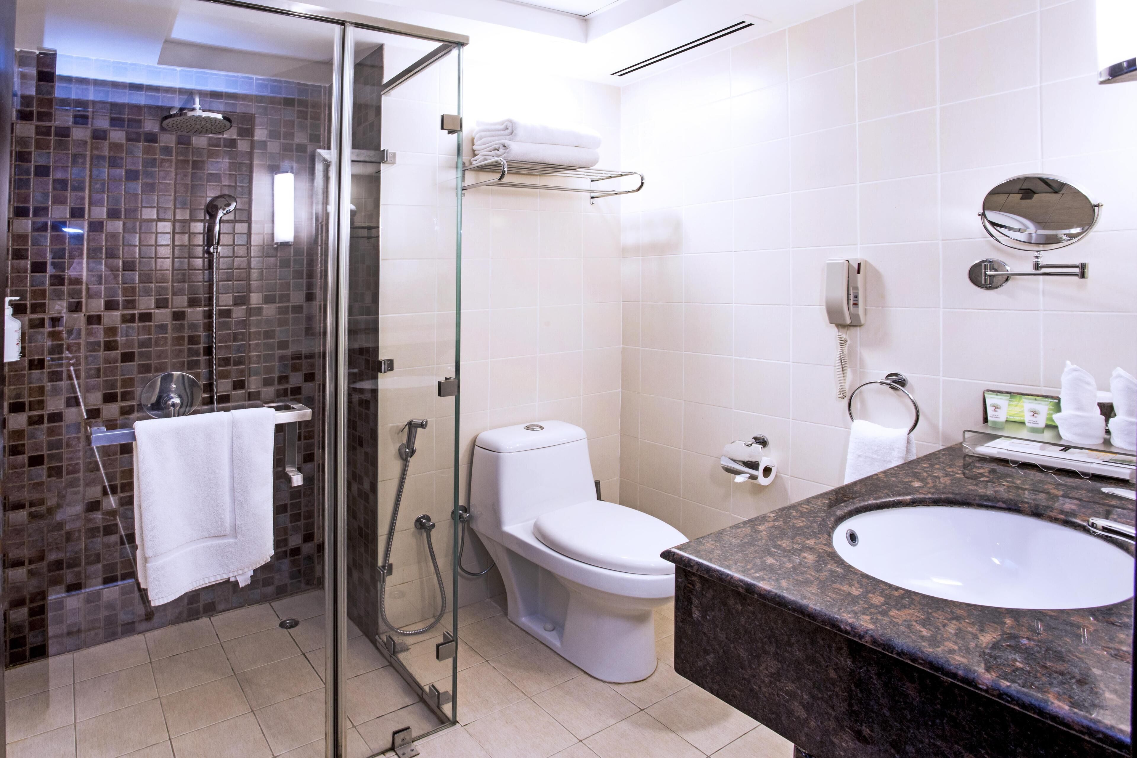 Photo - Best Western Premier Muscat