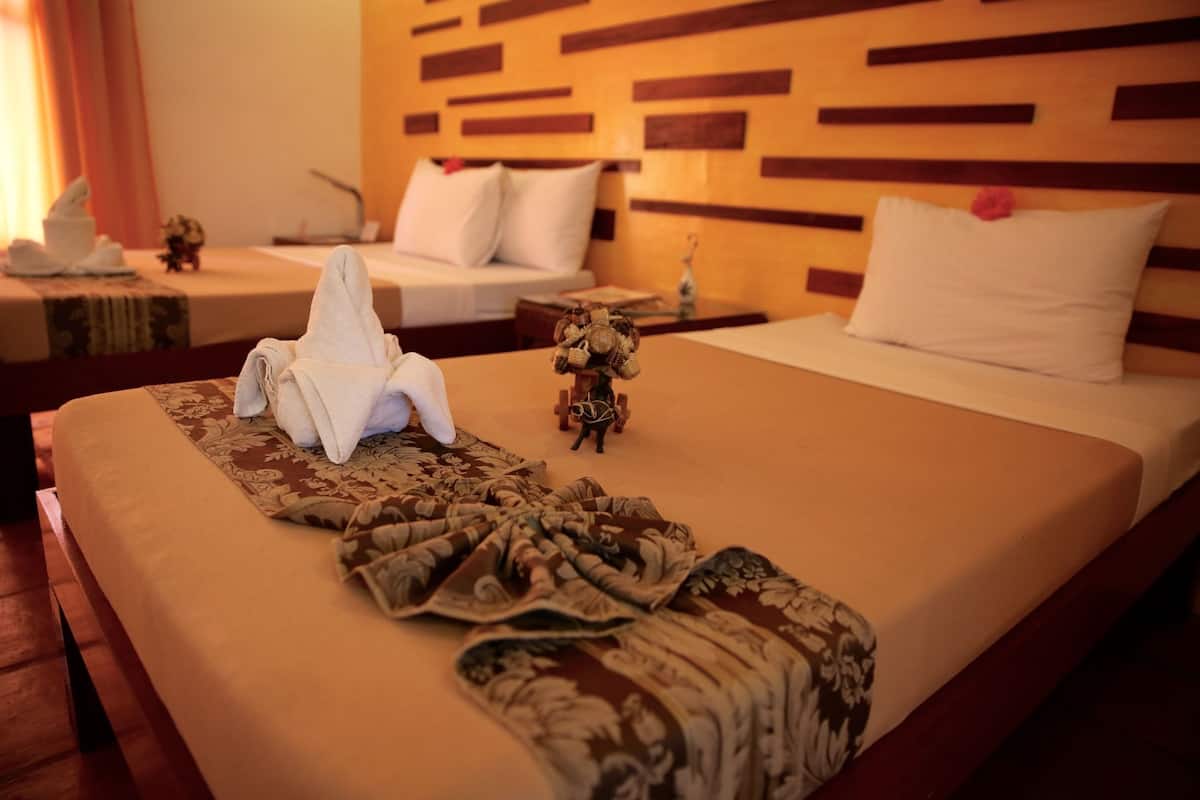 1 bedroom, desk, free WiFi, bed sheets