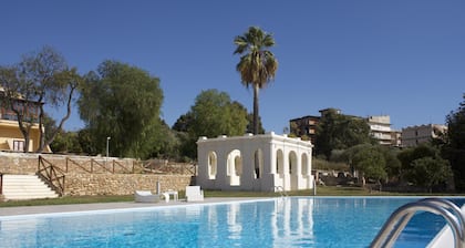 Hotel Villa Calandrino