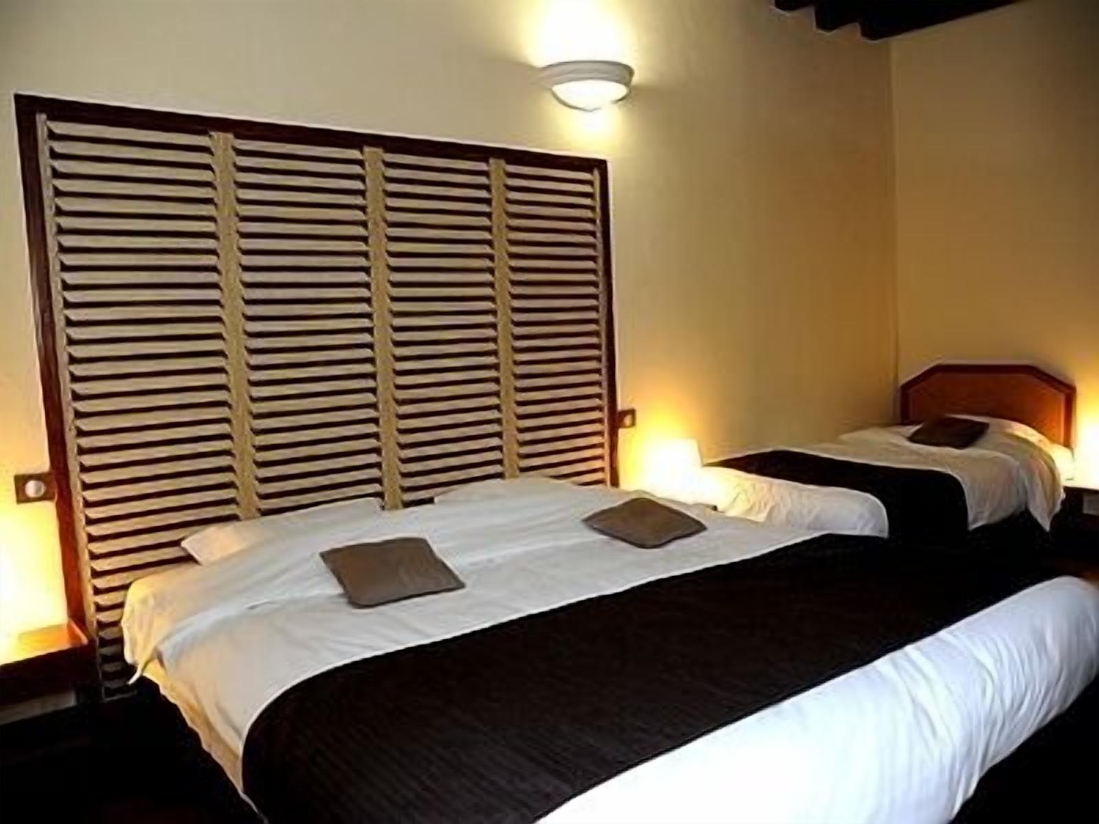 1 bedroom, desk, laptop workspace, blackout curtains