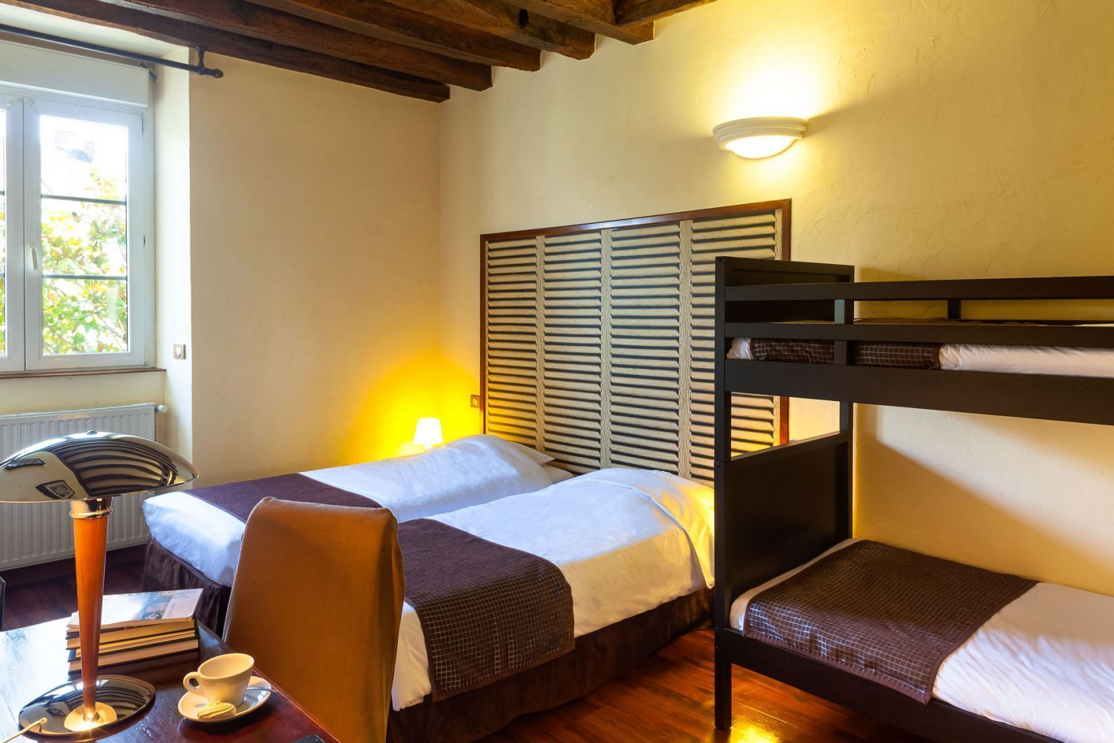 1 bedroom, desk, laptop workspace, blackout curtains