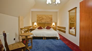 Suite | Hypo-allergenic bedding, individually decorated, individually furnished