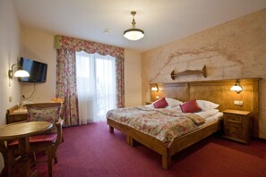 Dobbeltrom – premium | Allergitestet sengetøy, individuelt dekorert og individuelt innredet