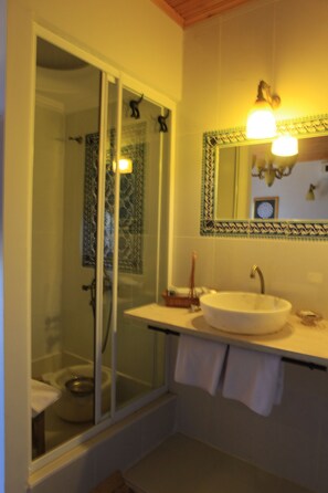 Bathroom - Tom Square Boutique Hotel (Istanbul)