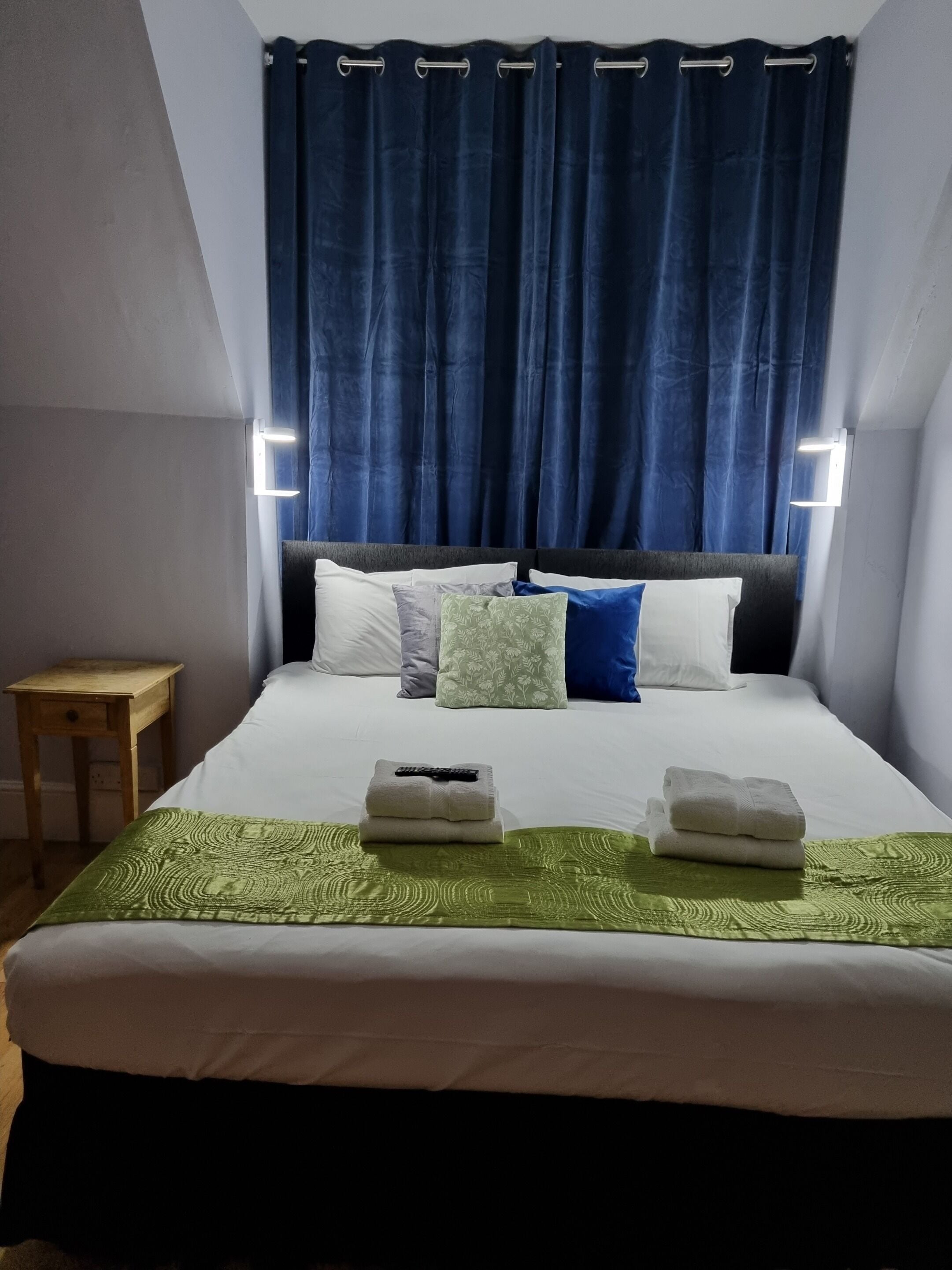 Photo - The Windmill Hotel