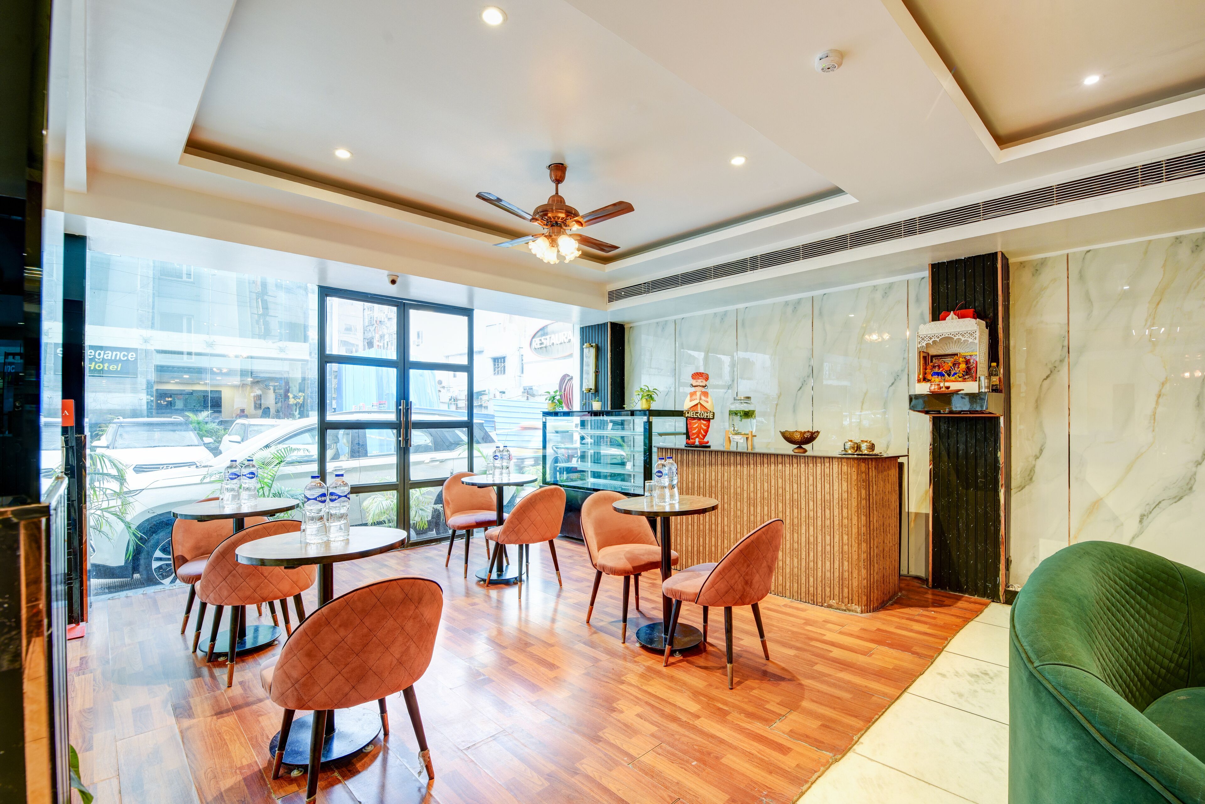 Foto - Hotel Krishna - By RCG Hotels, Centrally Located, New Delhi