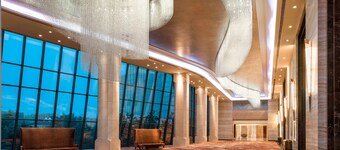 Sheraton Changchun Jingyuetan Hotel