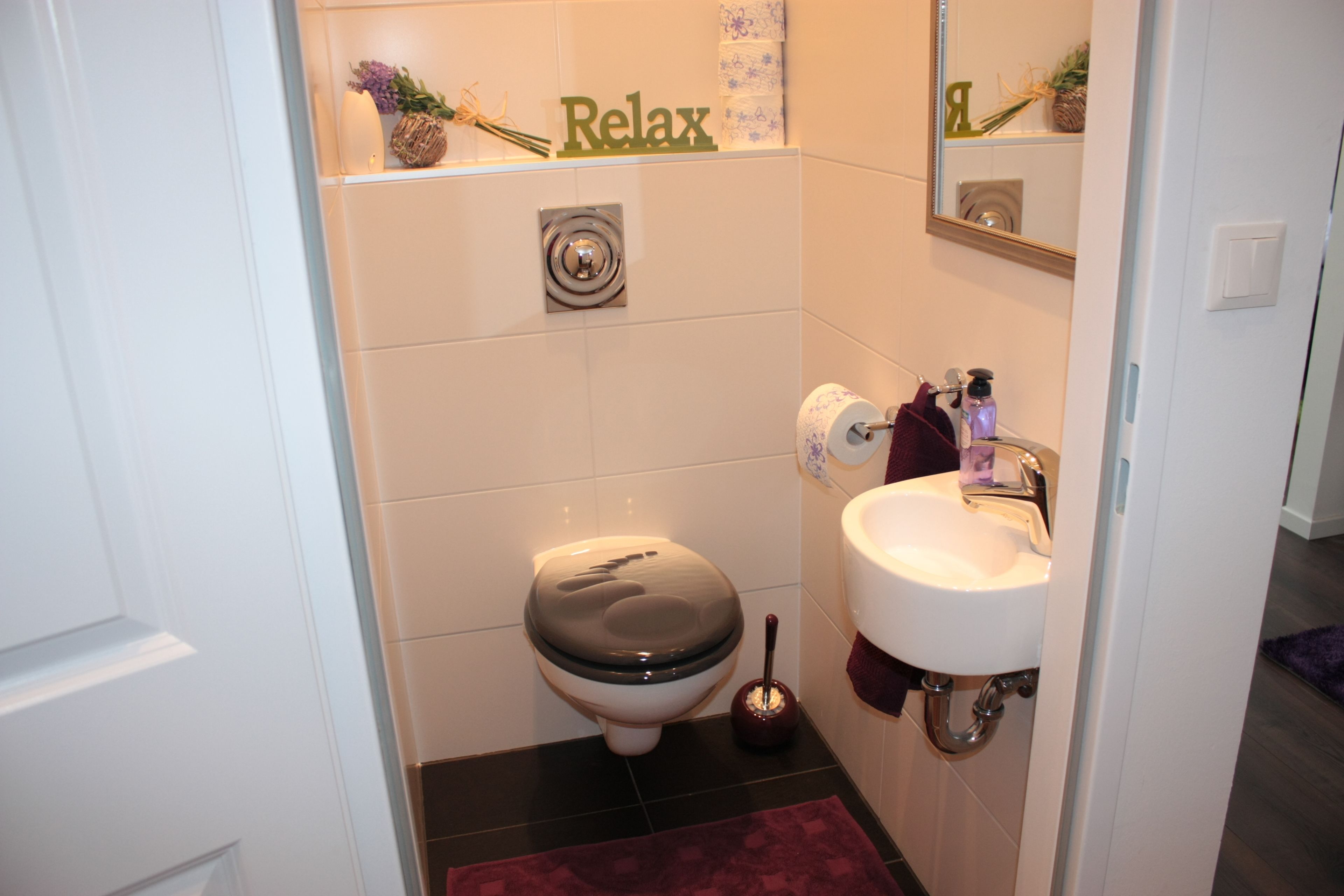 Studio | Badezimmer | Duschwanne, Haartrockner, Handtücher