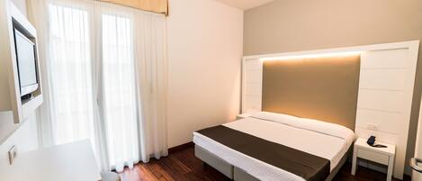 Minibar, in-room safe, individually furnished, desk