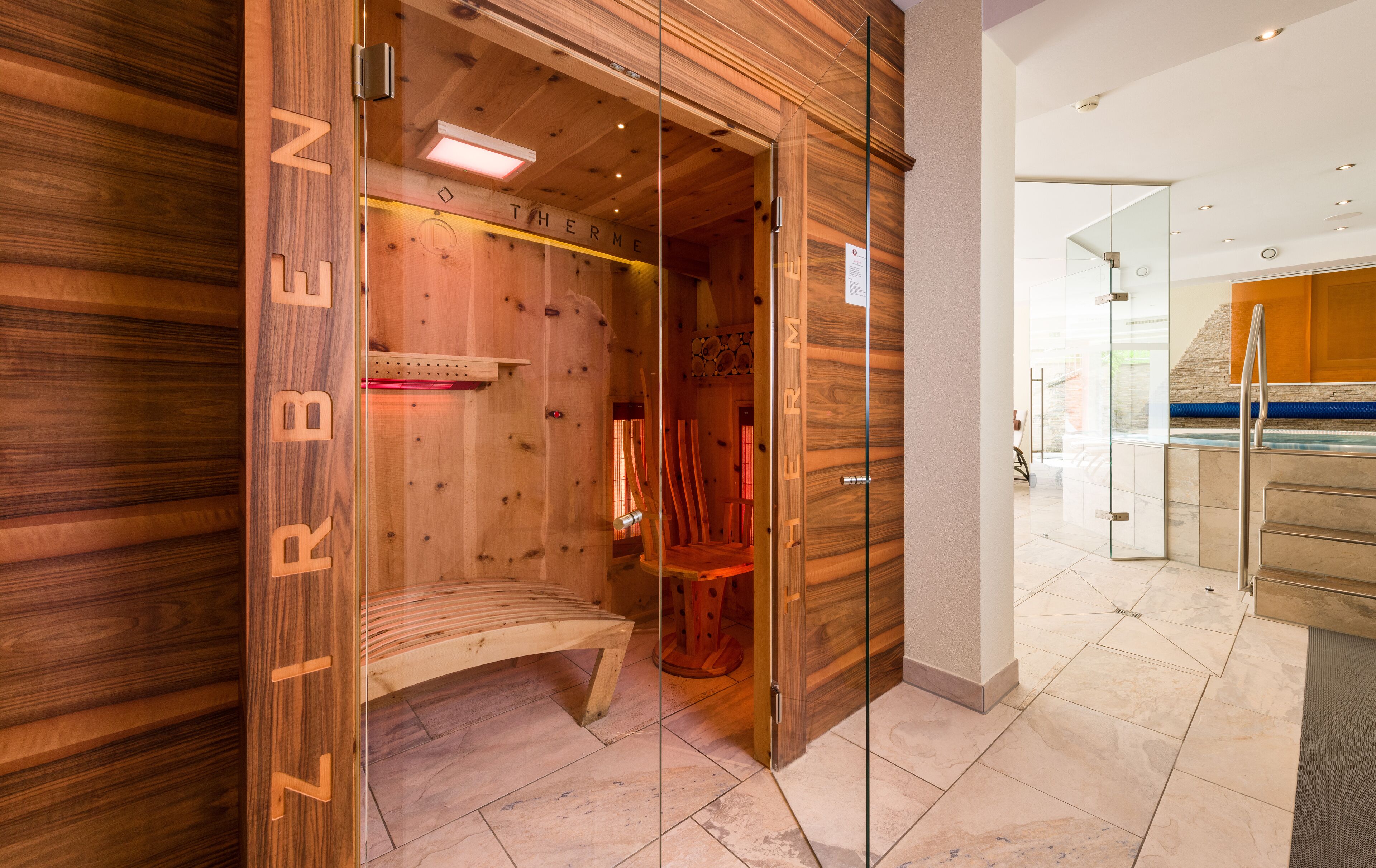 sauna, hot tub, steam room
