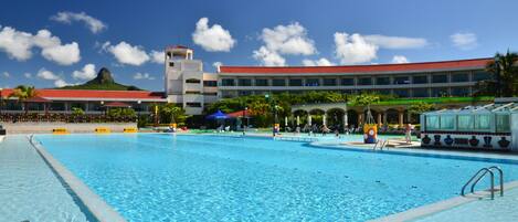 Outdoor pool, open 7:00 AM to 6:00 PM, pool loungers, lifeguards on site