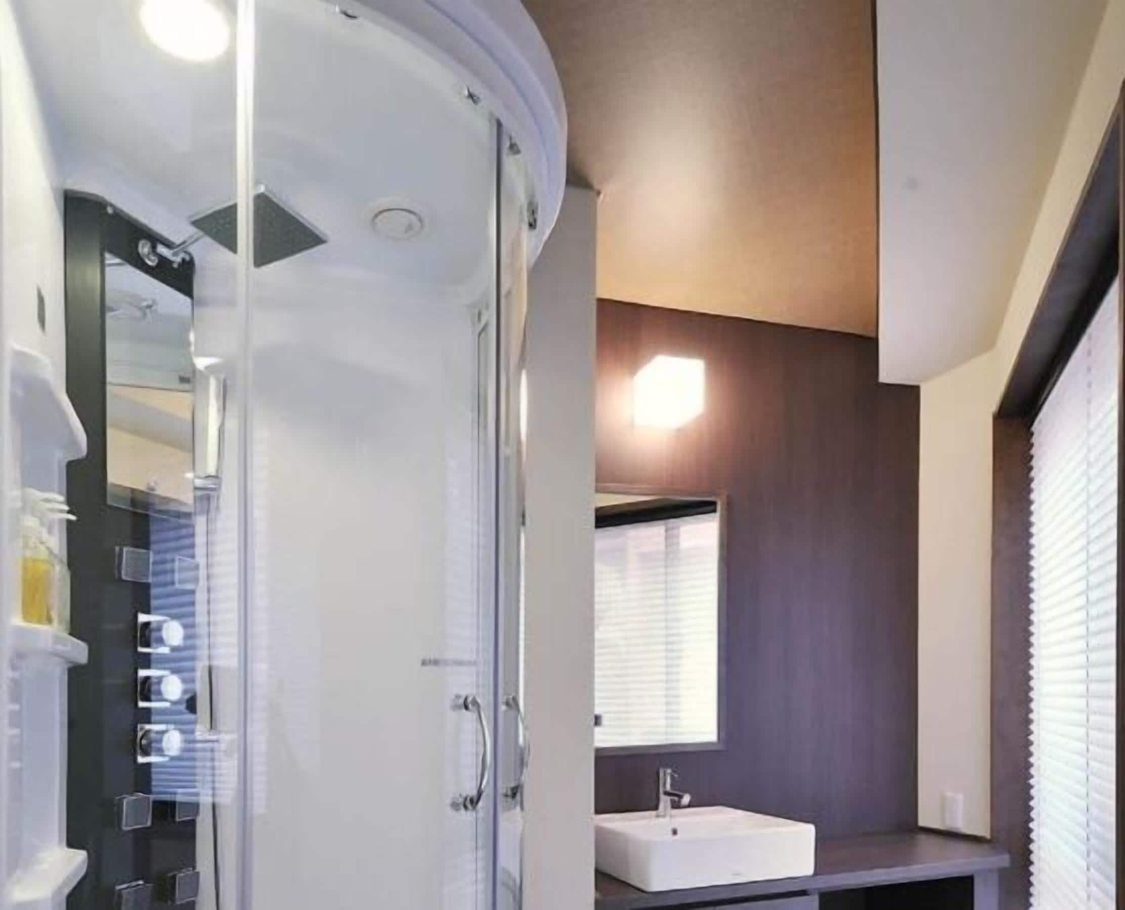 shower, free toiletries, hair dryer, slippers