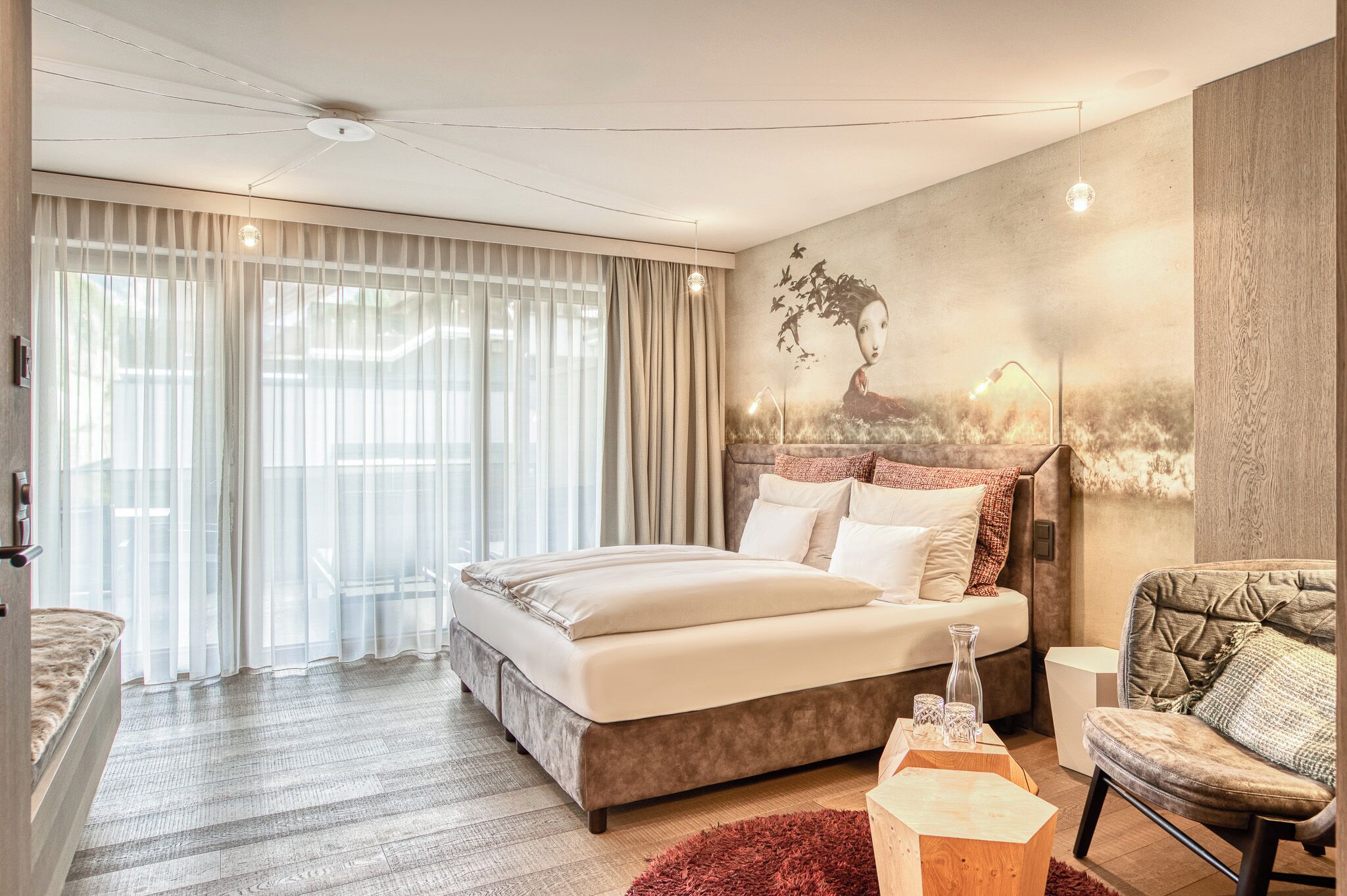 Premium Suite, Balcony | In-room safe, individually decorated, individually furnished, desk