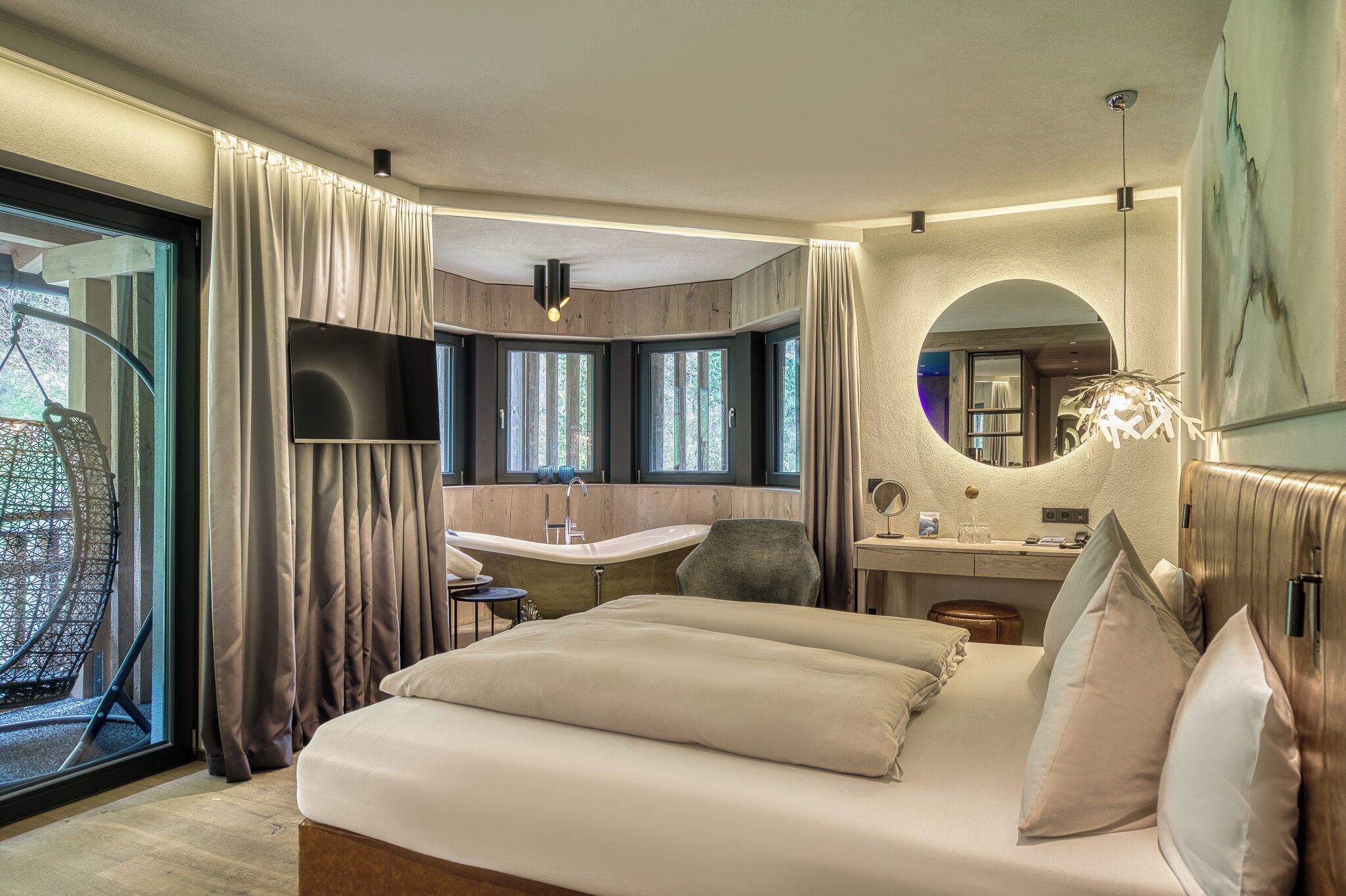 Svit Design | Värdeförvaringsskåp på rummet, individuell inredning och unika möbler