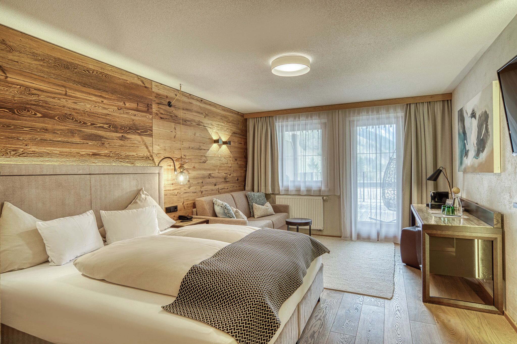 Svit Signature | Värdeförvaringsskåp på rummet, individuell inredning och unika möbler