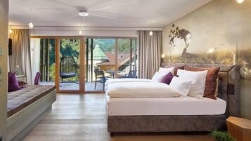 Premium-Suite (Zillerelfe) | Zimmersafe, individuell dekoriert, individuell eingerichtet