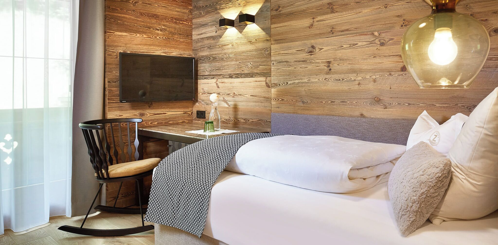 Einzelzimmer (Mountain One)