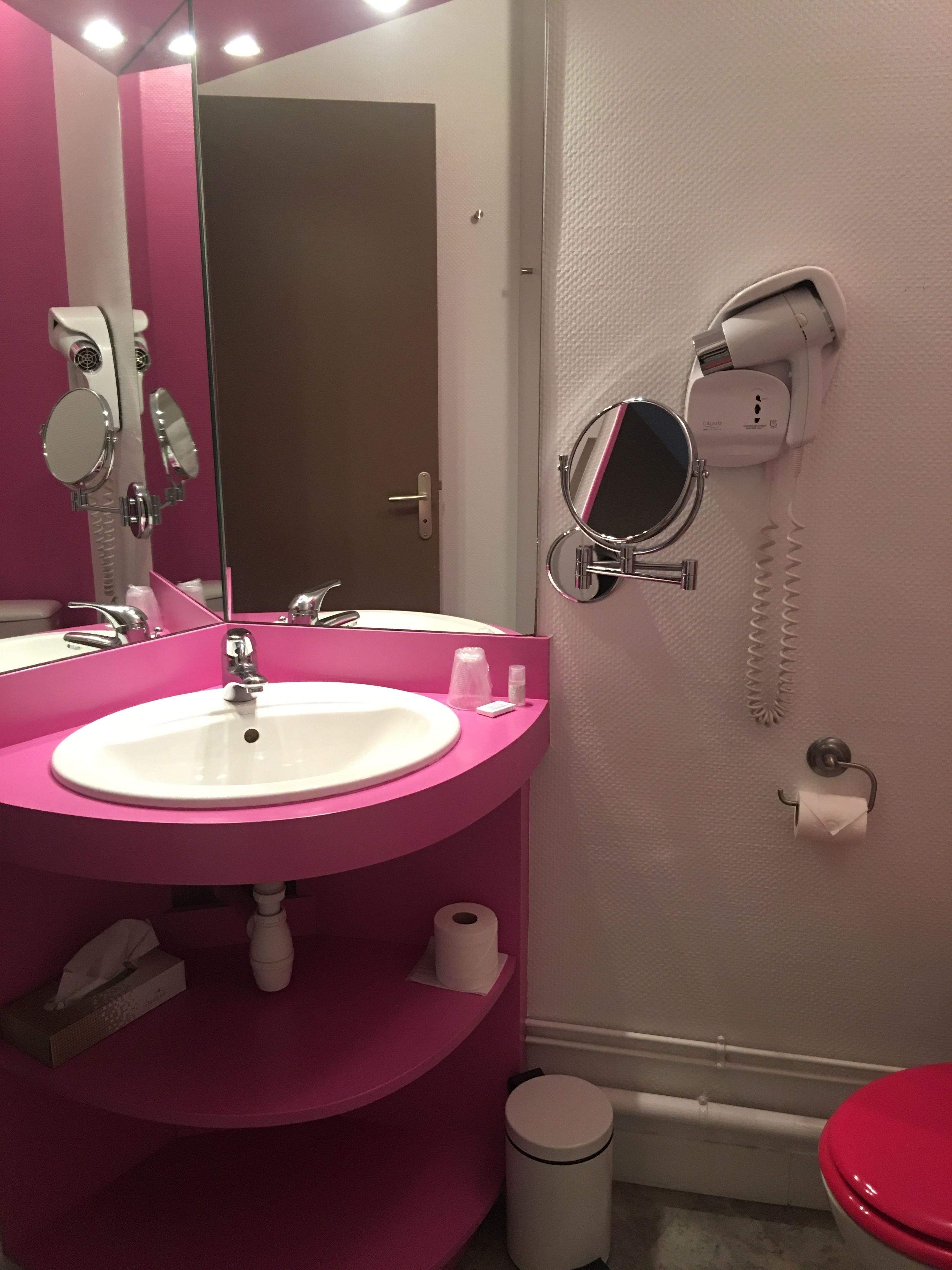 standard double room, balcony | in-room safe, individually decorated, desk, blackout curtains