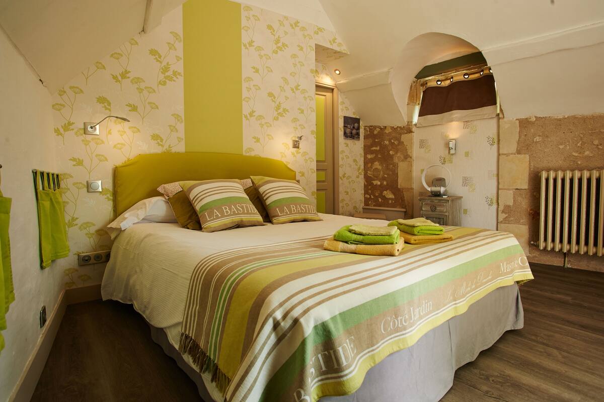 舒适双人房 | 客房服务设施