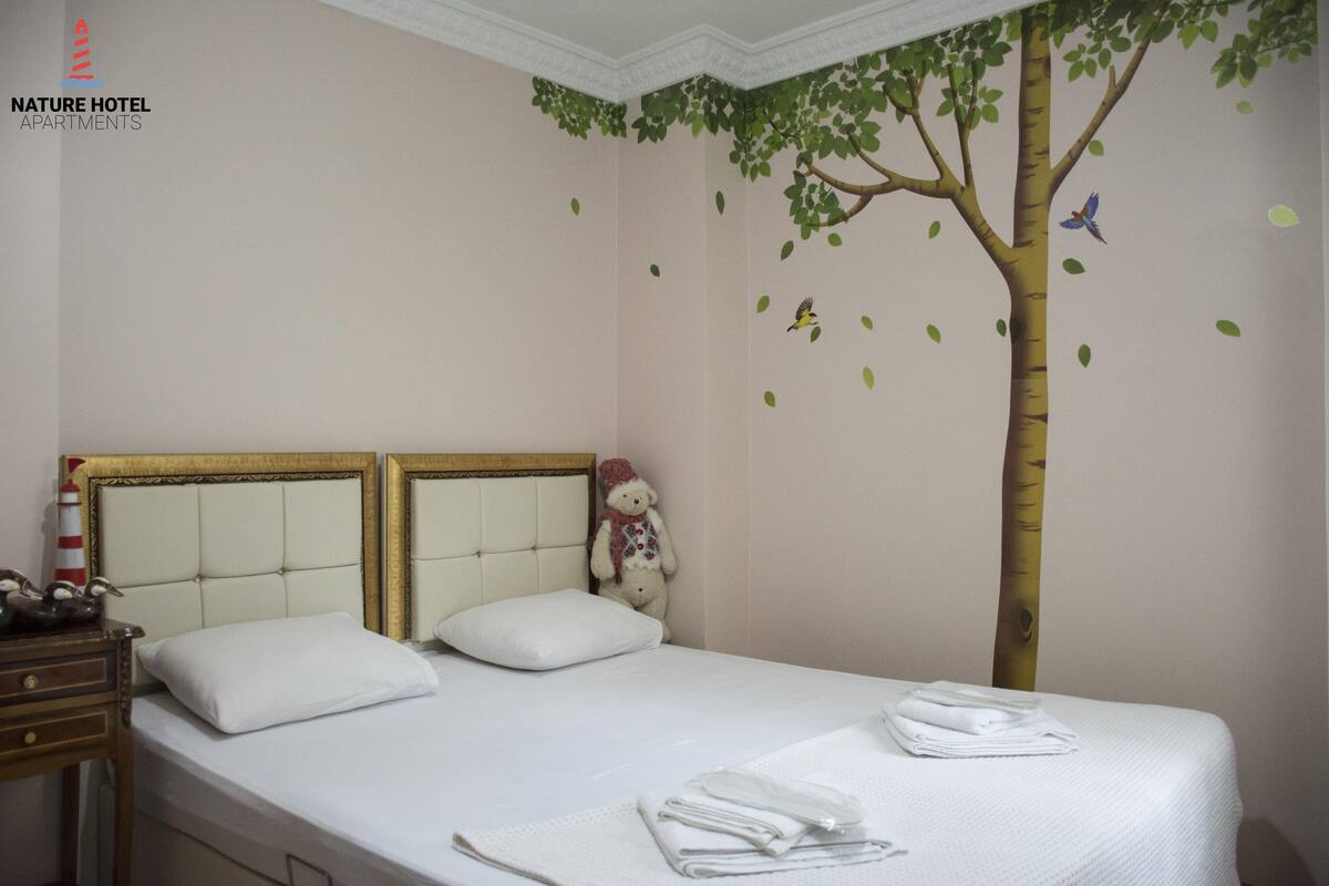 Standard Apartment | 1 bedroom, premium bedding, Select Comfort beds, desk