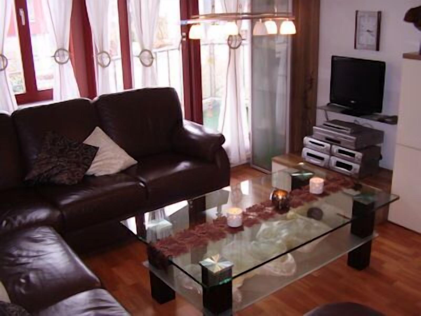 Standard Apartment | Living area