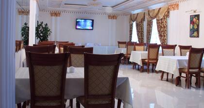 Grand Nur Hotel