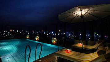 Alberca al aire libre