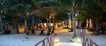 Cooper's Beach Resort