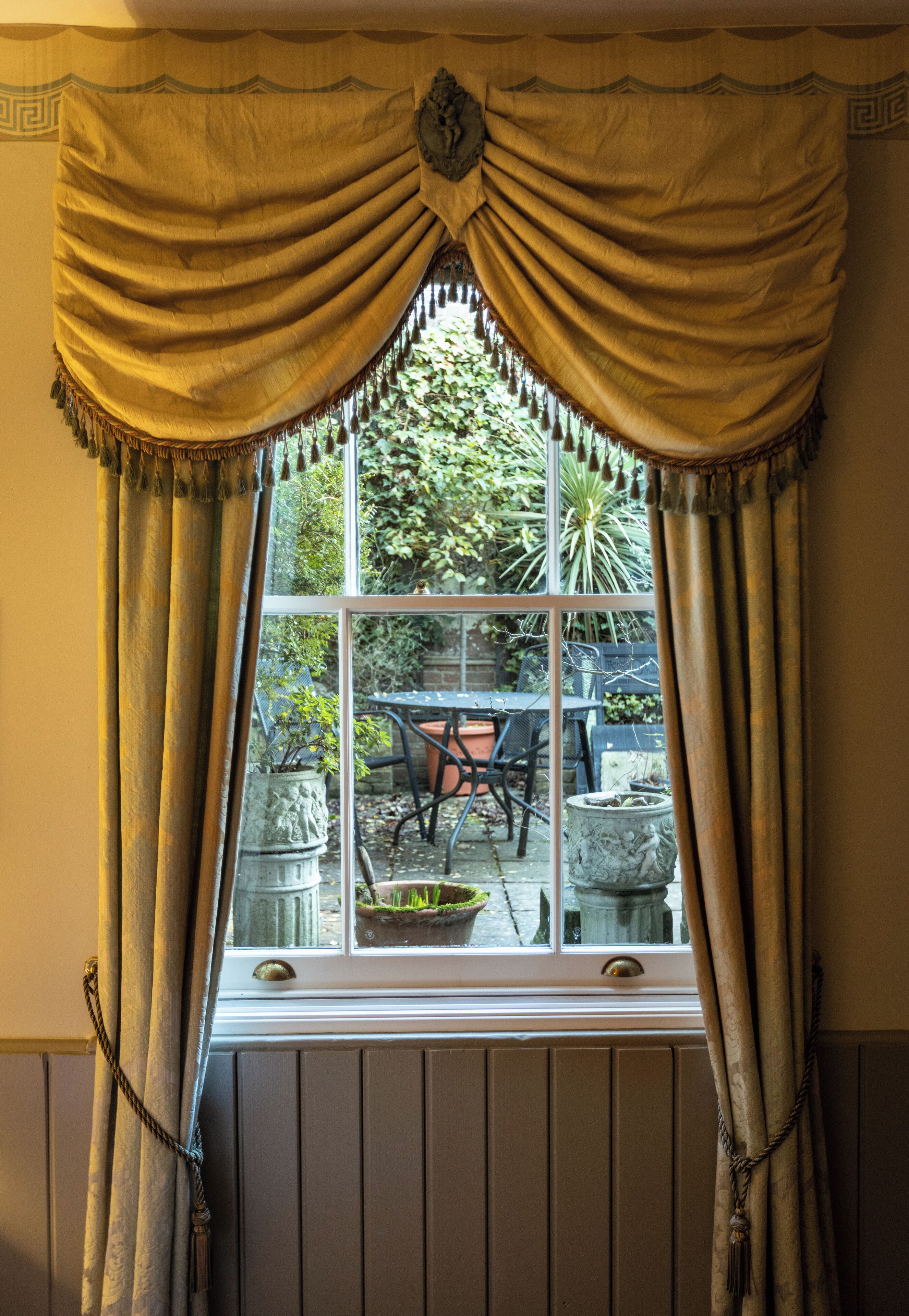 إطلالة على الحديقة