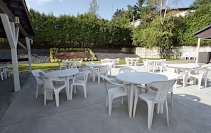 Terrace/patio - Hôtel Le Floral (Sherbrooke)