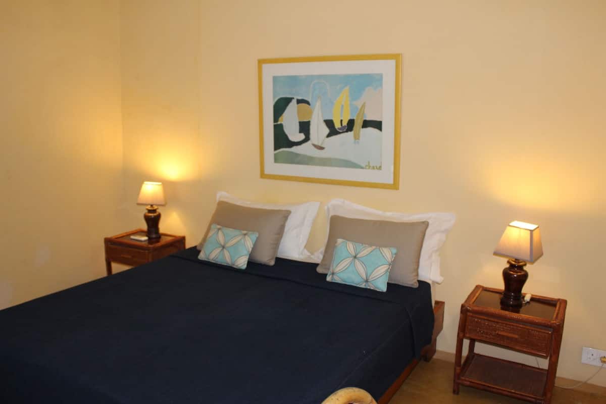 Minibar, in-room safe, desk, blackout curtains