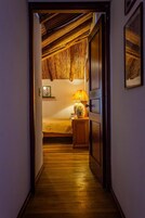 Suite familiare, 2 camere da letto, 2 bagni | Una cassaforte in camera, Wi-Fi gratuito