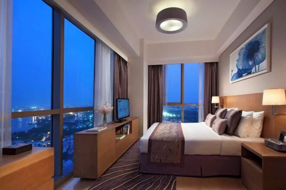 1 bedroom, minibar, in-room safe, desk