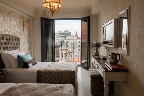 Standard Double or Twin Room | 10 bedrooms, minibar, in-room safe, desk