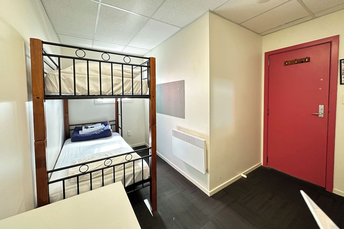 Twin Dorm (Female Only) | Free WiFi, bed sheets