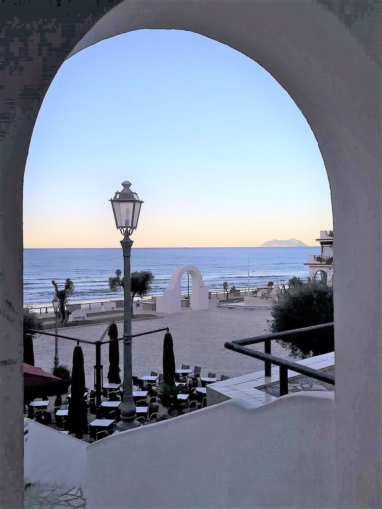 2 Star Hotels