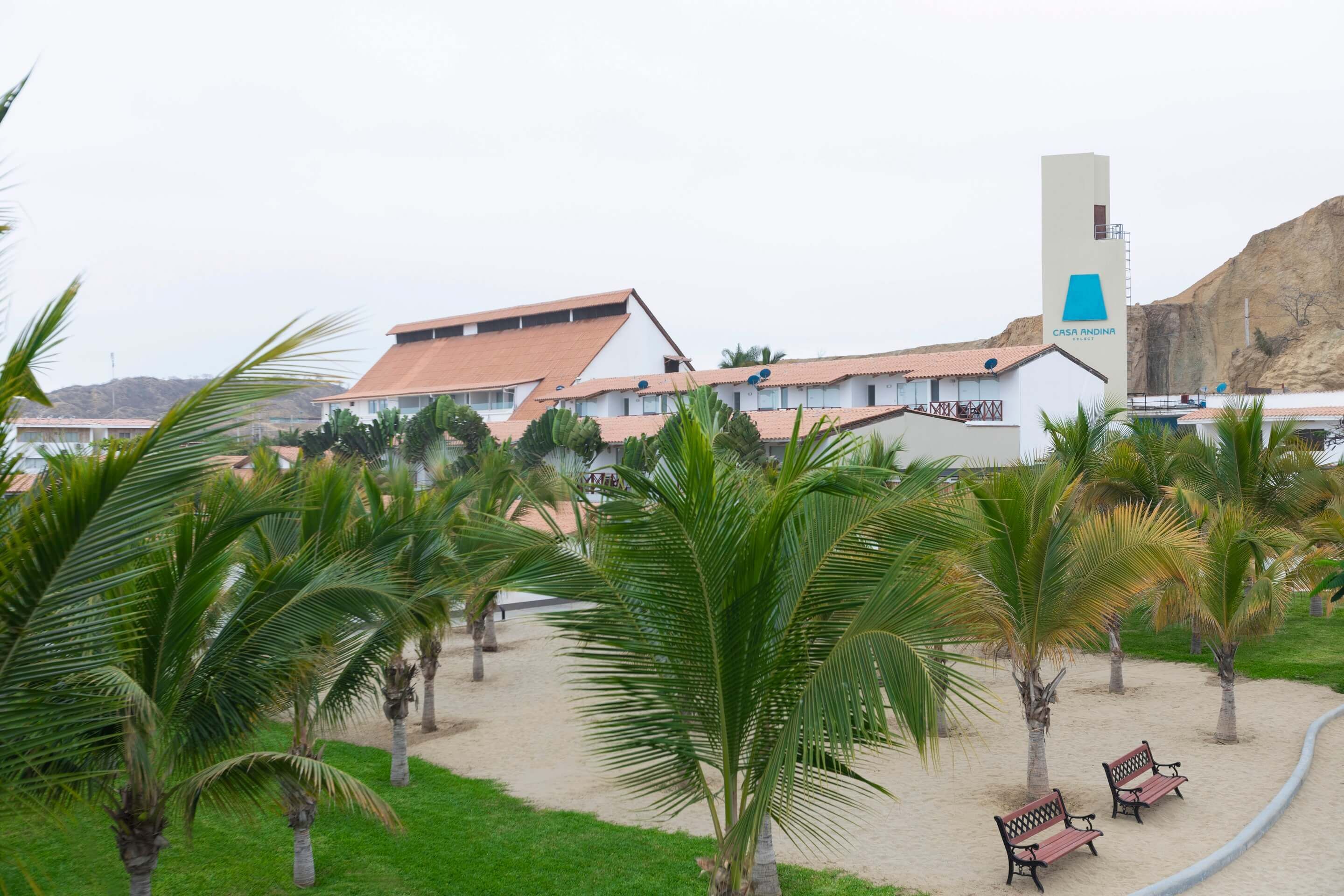 superior room, 1 queen bed, terrace | down duvets, minibar, in-room safe, desk