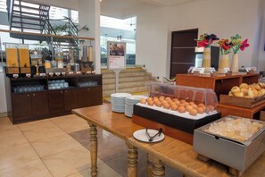 Déjeuner complet gratuit