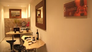 Interior - 6 Suites Hotel (Bogota)