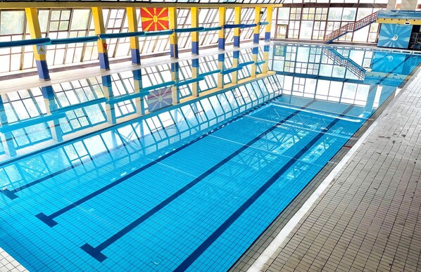 2 indoor pools, pool umbrellas