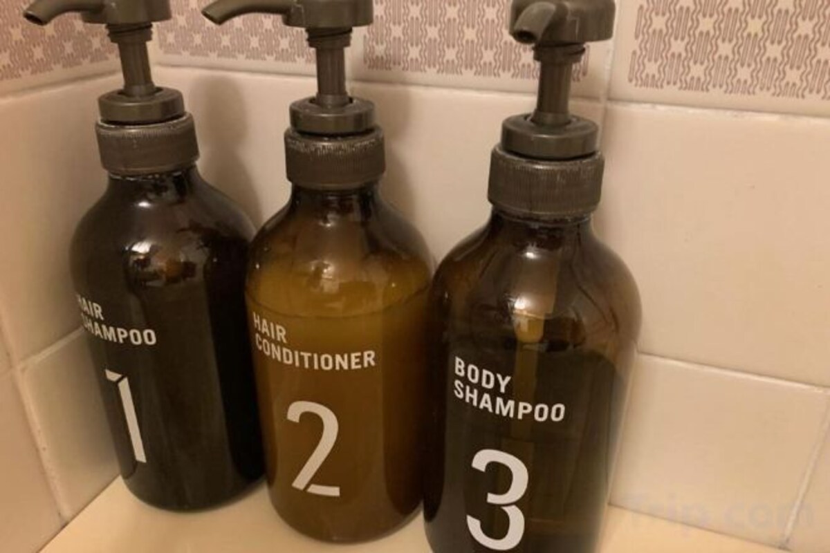 Bathroom amenities