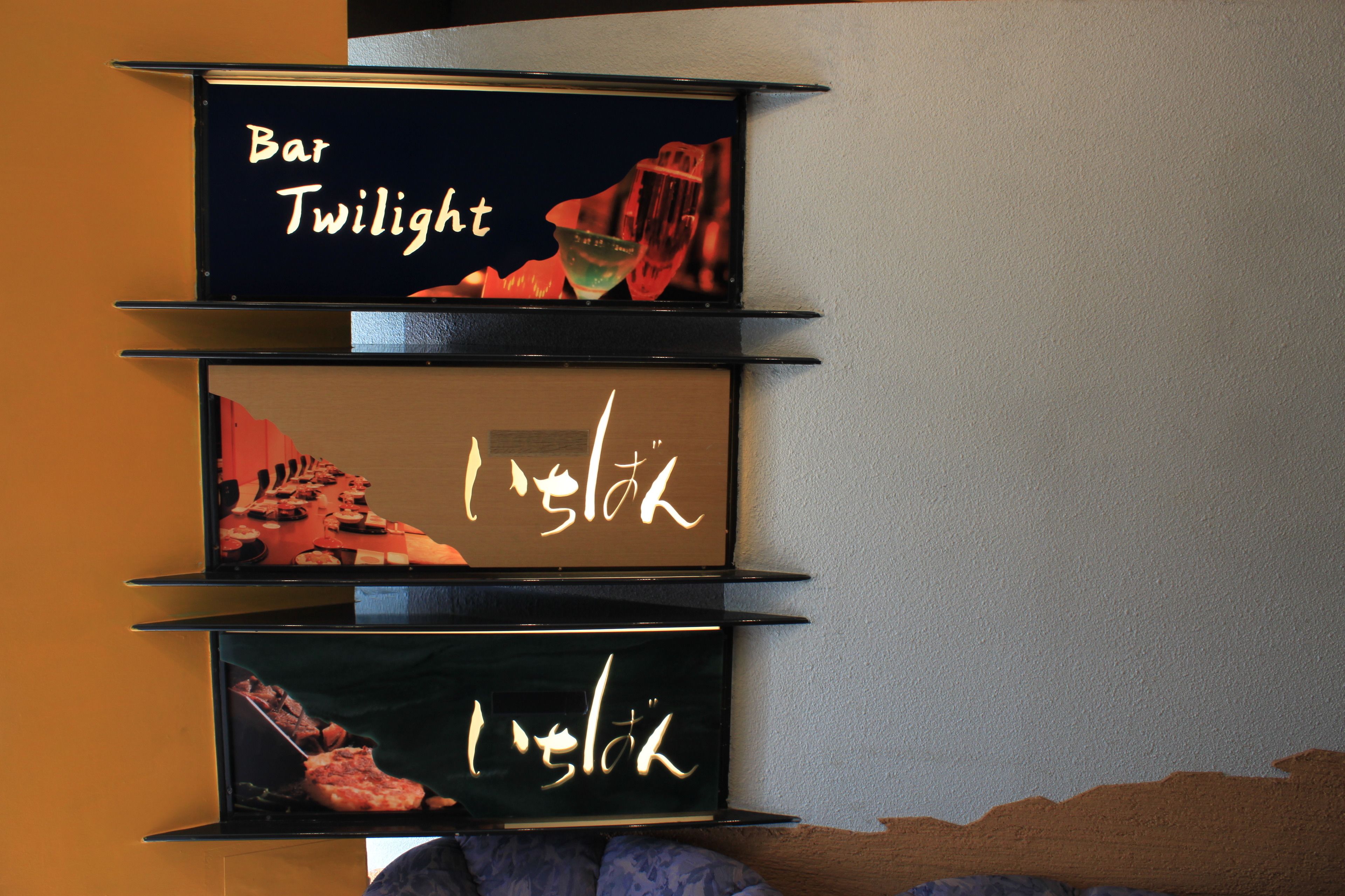 breakfast and brunch served