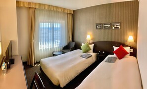 Økonomi-tomannsrom, ikke-røyk | Skrivebord, strykejern/-brett, wi-fi (inkludert) og sengetøy